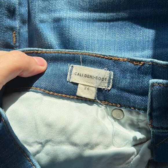 Madewell Cali Demi-Boot Jeans: Chewed-Hem - Picture 8 of 10